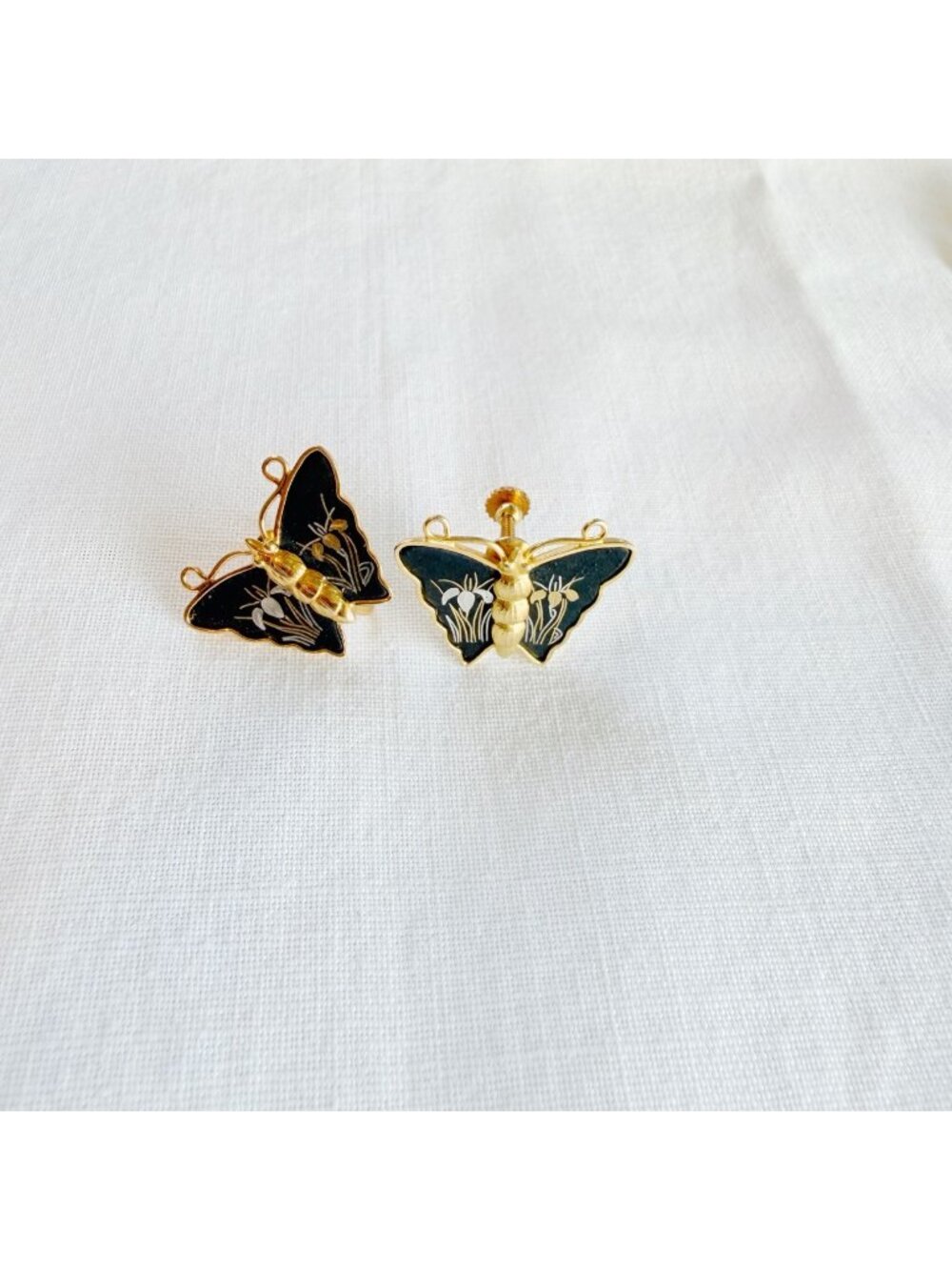Vintage Amita Japan Damascene Iris Butterfly Screw-Back Earrings